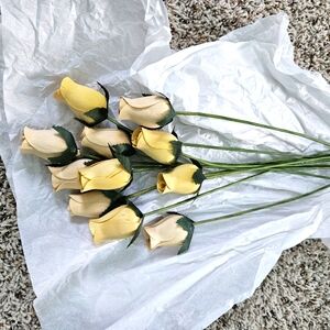 Faux Long Stem Yellow Roses